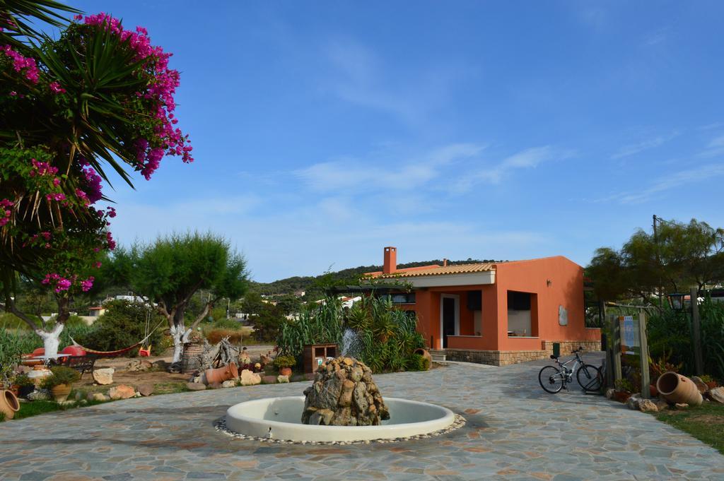 Aparthotel Irides Souvala Esterno foto